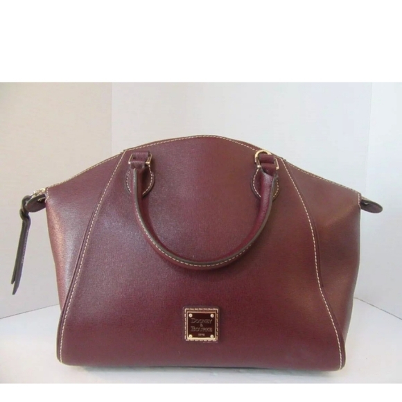 NWOT Dooney and Bourke Berry Leather Dome Satchel with Gold Hardware - Picture 9 of 12